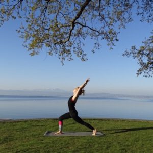 Yoga, (swim & coffee) - møyngiorno Club